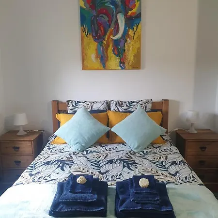 Sondela Self Catering Dağ evi *