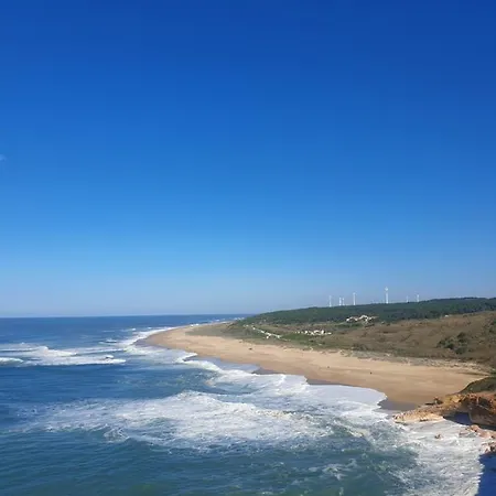 Sondela Self Catering * São Martinho do Porto
