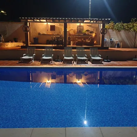Sondela Self Catering شاليه ساو مارتينهو دو بورتو