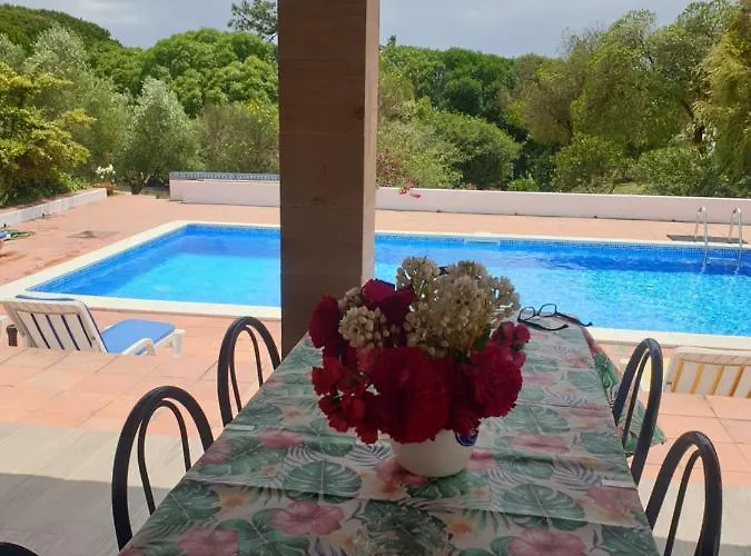 Sondela Self Catering Chalet