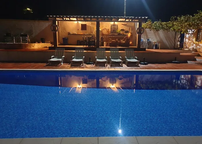 Sondela Self Catering Chalet São Martinho do Porto